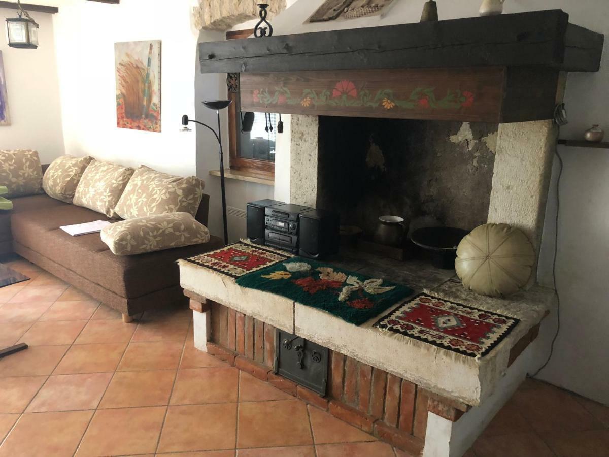 Stancieta Ulrihi Villa Marasi Ngoại thất bức ảnh